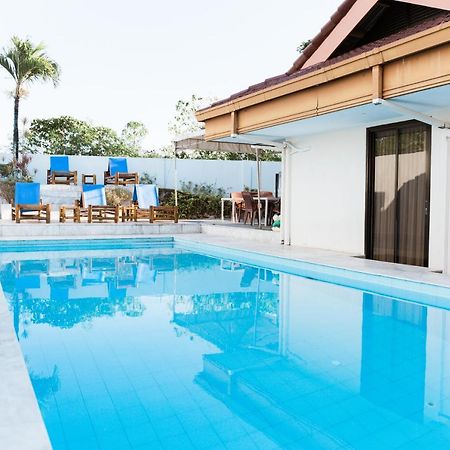 Seaview Hills Luxury Apartments & Rooms Dauis Eksteriør bilde
