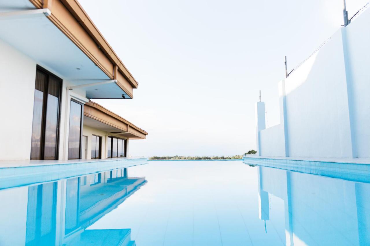 Seaview Hills Luxury Apartments & Rooms Dauis Eksteriør bilde