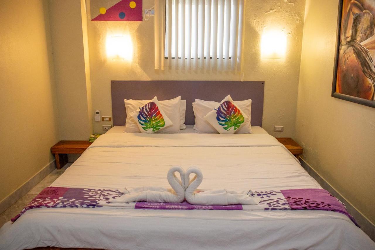 Seaview Hills Luxury Apartments & Rooms Dauis Eksteriør bilde